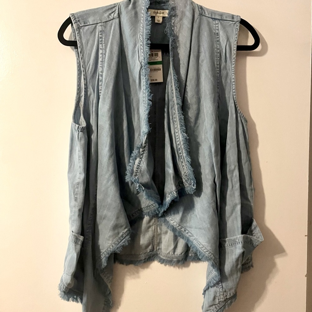 4/$25 Style & Co denim vest